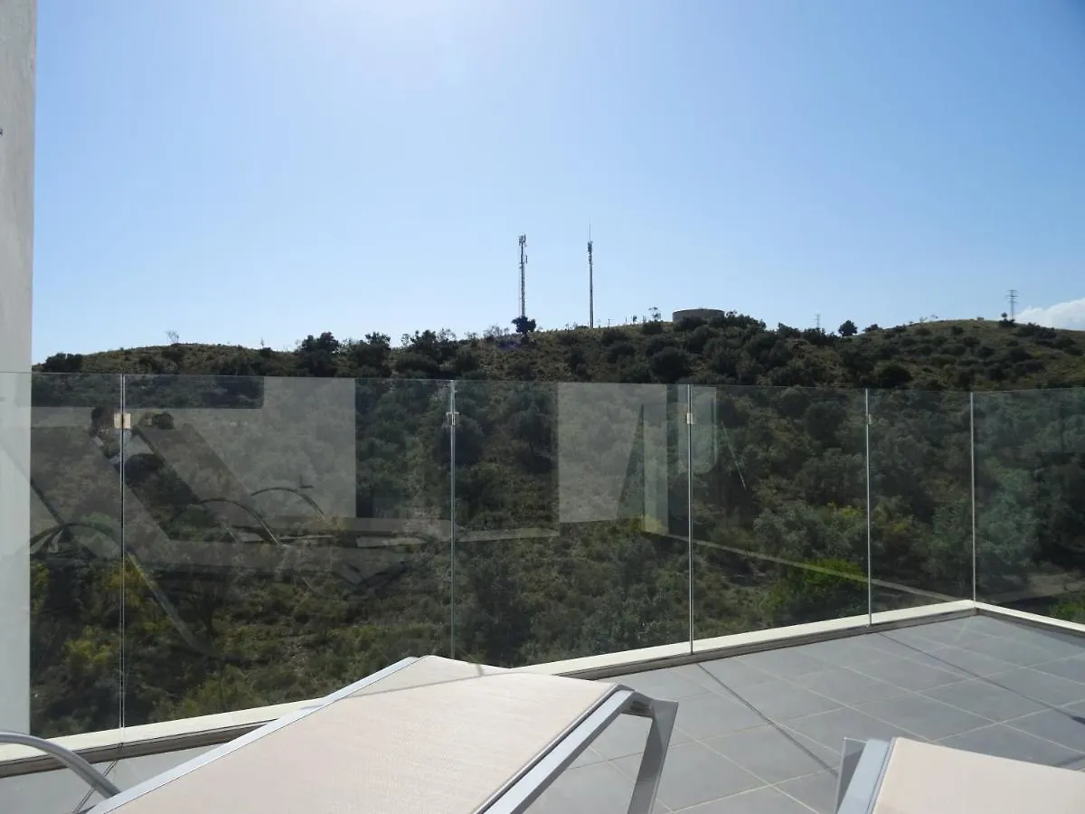 Wi-Fi Alta Velocidad De 1 Gbps Rodeado De Naturaleza Malaga