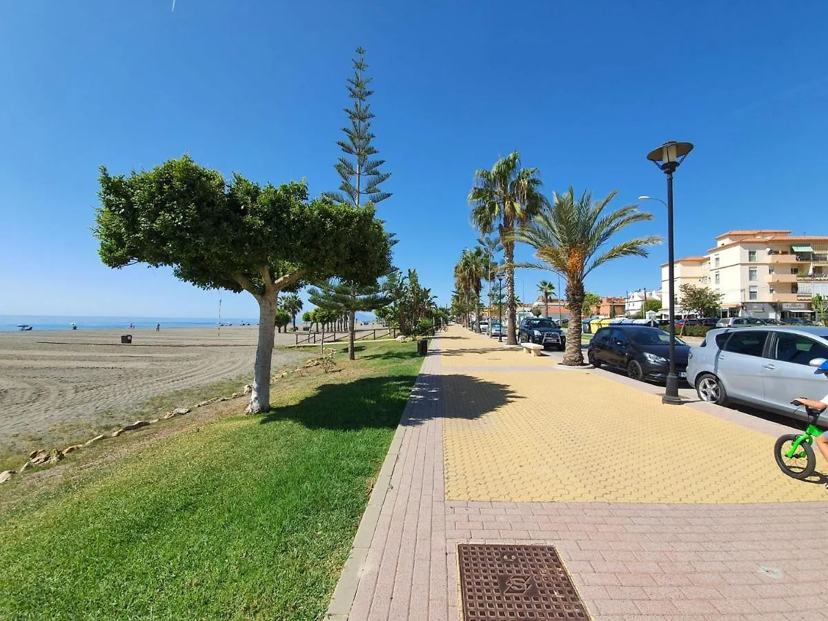 Wi-Fi Alta Velocidad De 1 Gbps Rodeado De Naturaleza Malaga